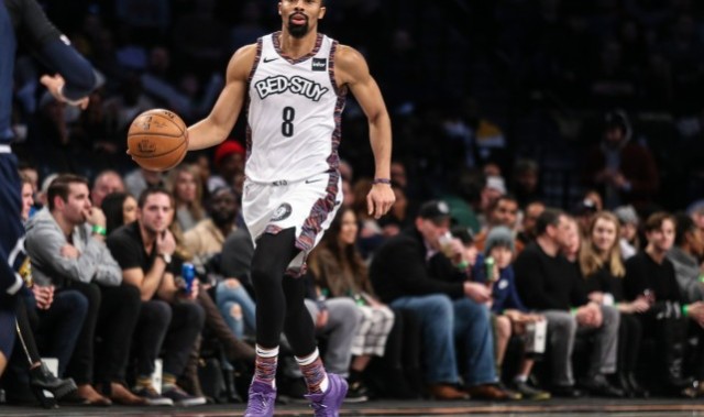  班凯罗二十八分领衔，魔术击败奇才结束连败