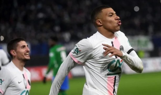  利物浦客场险平热刺，克洛普不满裁判判罚尺度