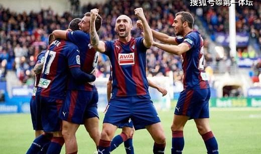  特鲁瓦保级生死战告捷 奇迹逃生彰显韧性  